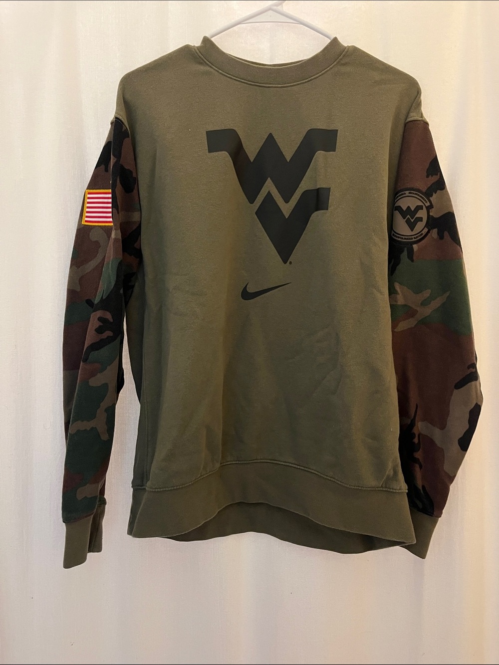 Nike WVU Military Appreciation Crewneck Sweatshirt Size Large